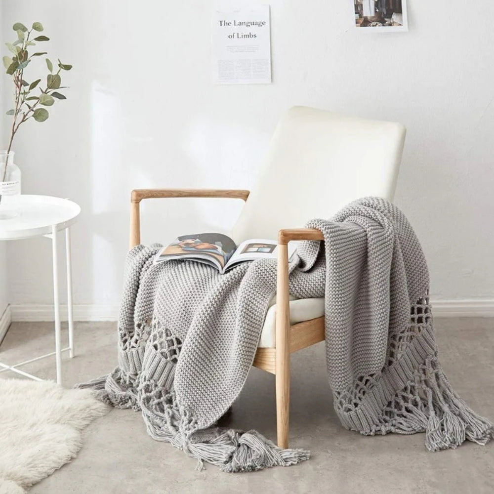 Snug Knit Woven Tassel Blanket