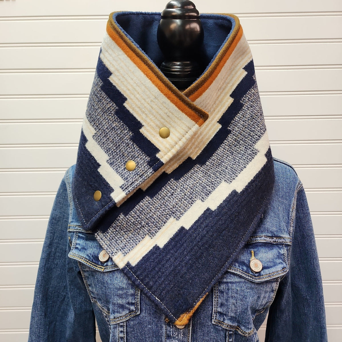 Western Cowboy Cresent Bay Warm Neck Hood