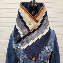 Western Cowboy Cresent Bay Warm Neck Hood