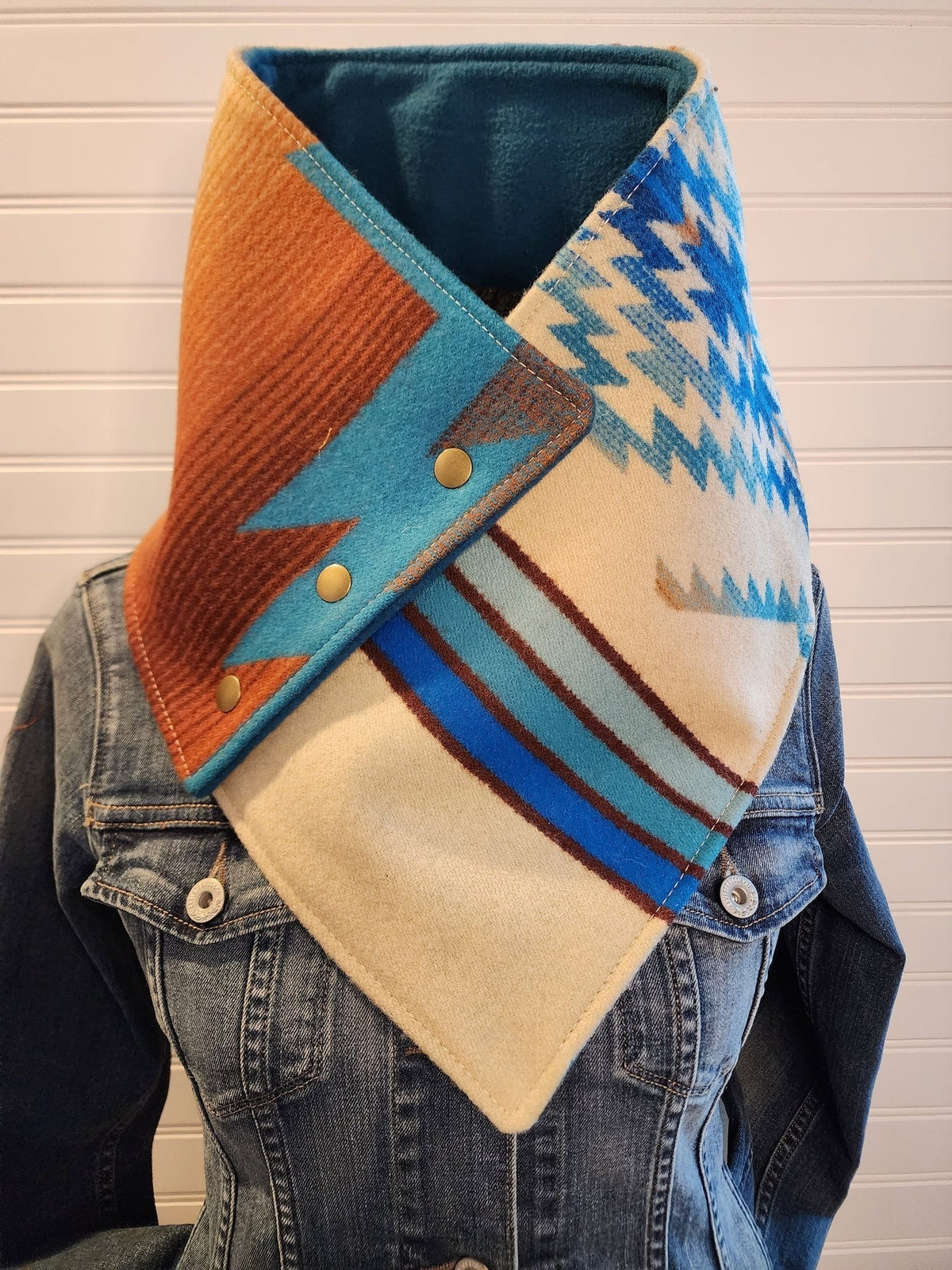 Western Cowboy Pagosa Springs Warm Neck Hood