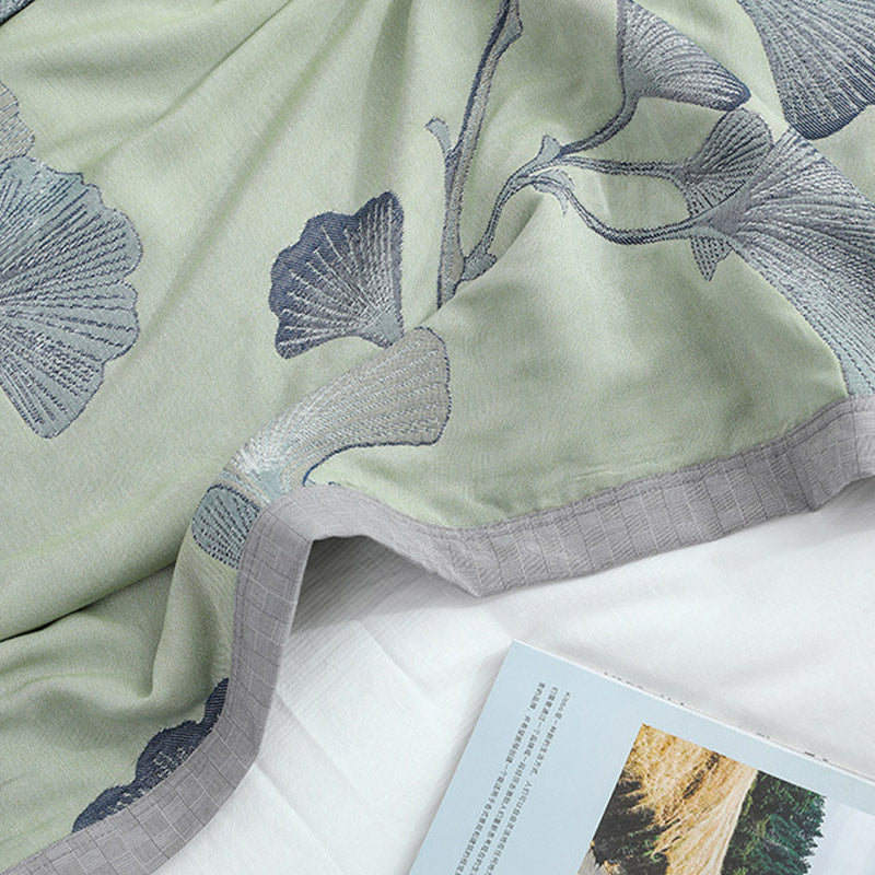 LoomVita Ginkgo Leaf Cotton Gauze Reversible Quilt