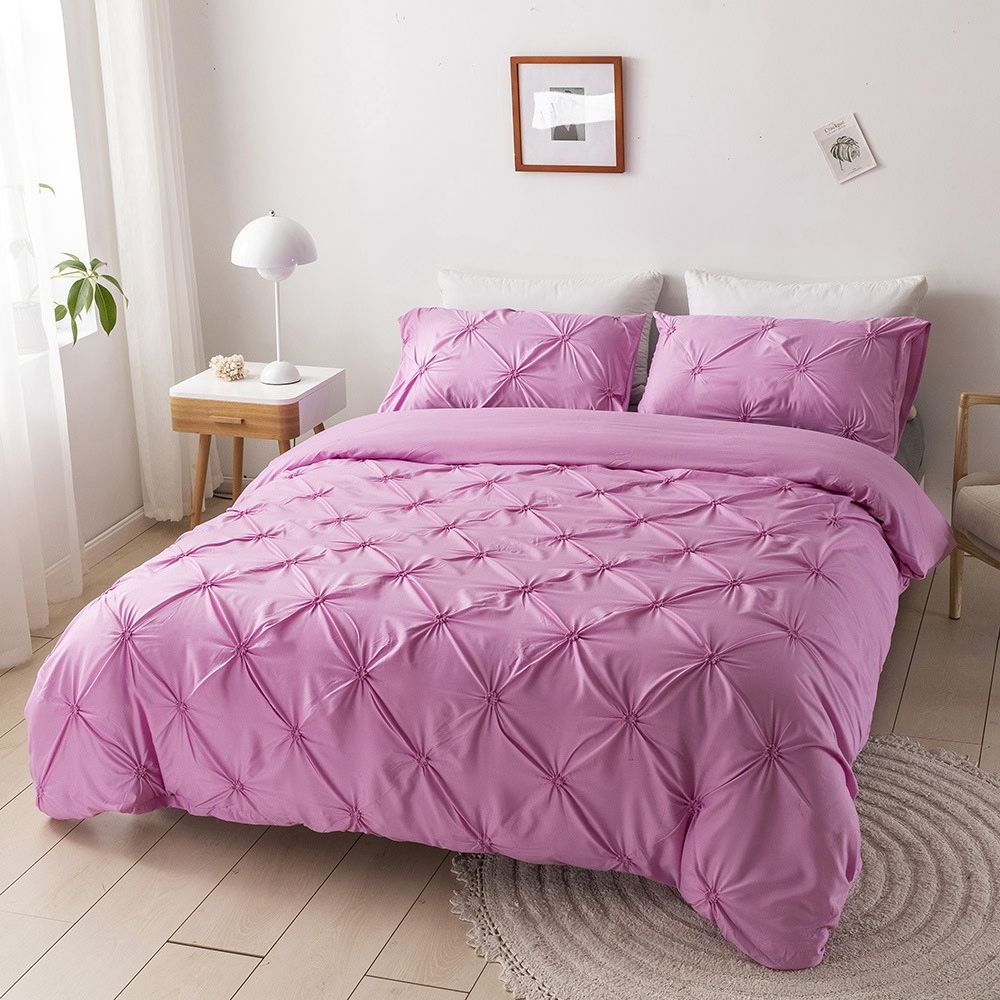 Amore Luxury Pinch Pleat Duvet Cover Set