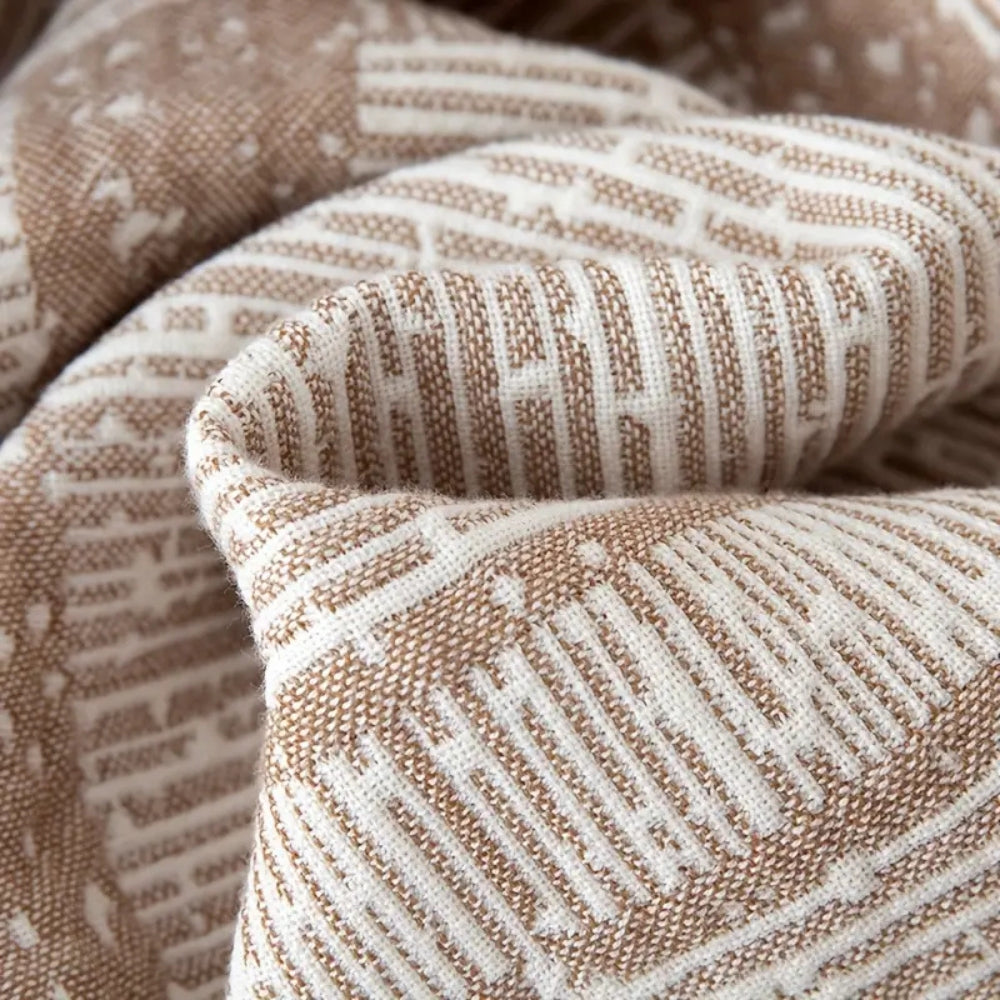 Mixed Tone Geometric Cotton Blanket