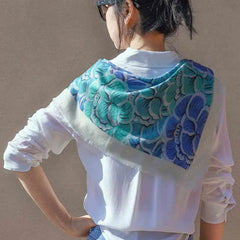 100% Wool Winter Square Scarf Elegant Peony 100x100cm