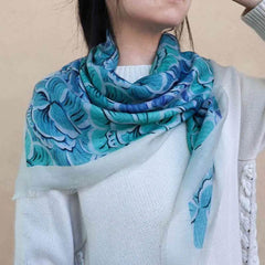 100% Wool Winter Square Scarf Elegant Peony 100x100cm