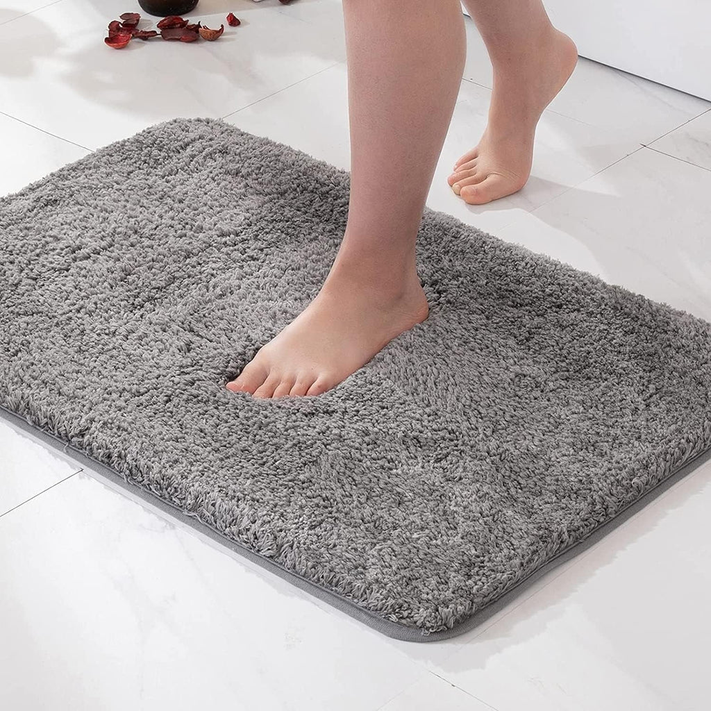 LoomVita Fur & Plush Bath Rug